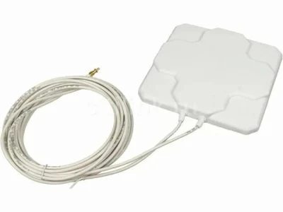 Антенна Huawei DS-4G2SMAM5M-2SFTS9-1 5м многодиапазонная белый 